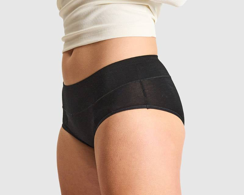 Teen leak-proof boyleg briefs Eltee Sydney